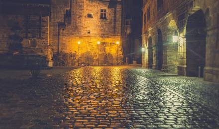 Event at Romantikhotel Jagdhaus Eiden: Guided night watchman tour through Oldenburg